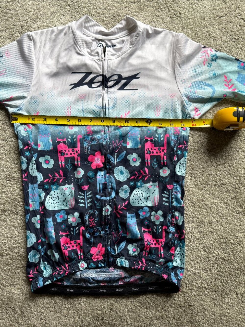 EUC! Zoot Sports women's medium cycling jersey - cute CAT print